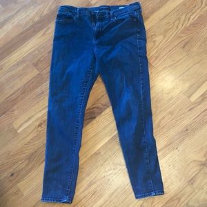 Banana republic skinny jeans size 31